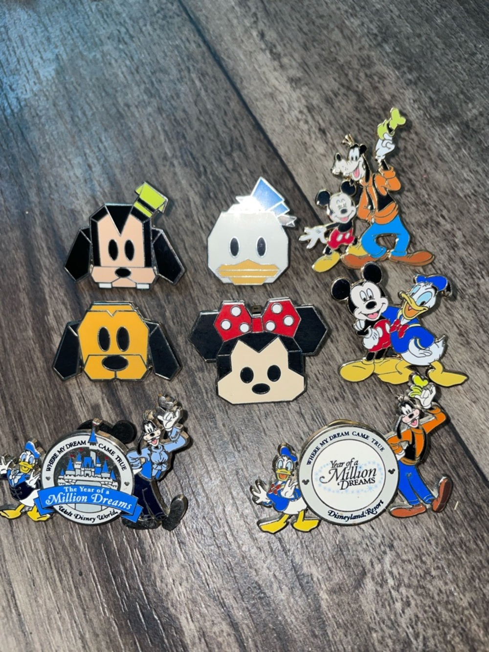 Disney pins-$6 each! - Picture 6 of 6